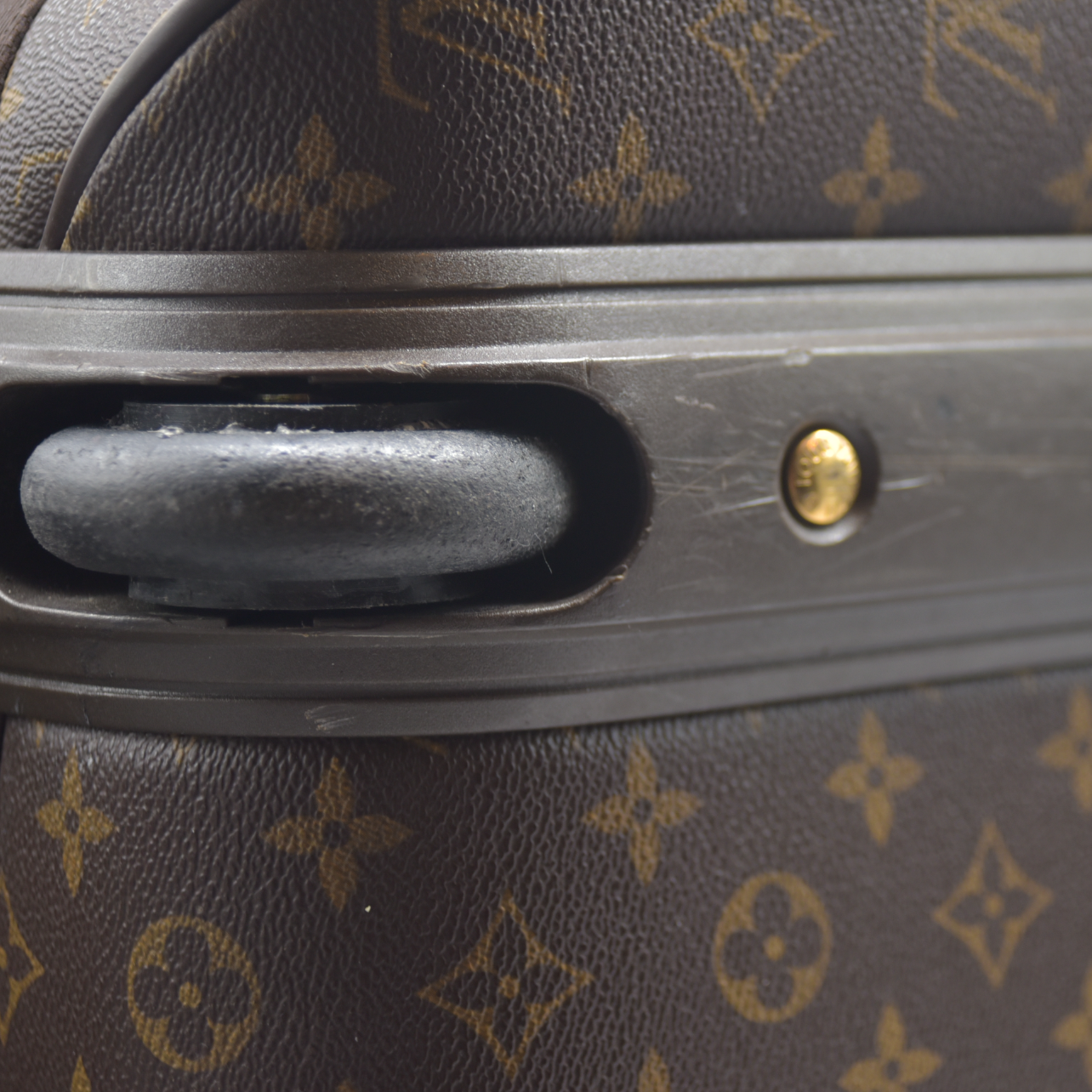 LOUIS VUITTON Monogram Pegase 55  SP0063