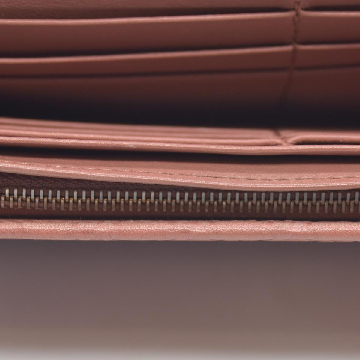 $690 Gucci Pink Microguccissima Leather Continental Wallet on Chain CONSIGNMENT