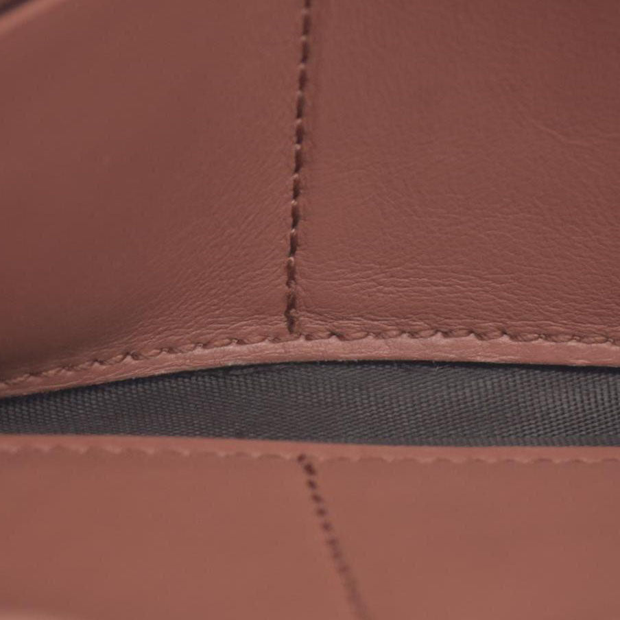 $690 Gucci Pink Microguccissima Leather Continental Wallet on Chain CONSIGNMENT