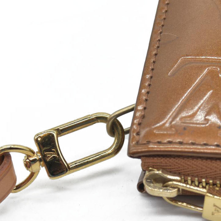 $740 Louis Vuitton  Vernis Lexington Pochette Noisette