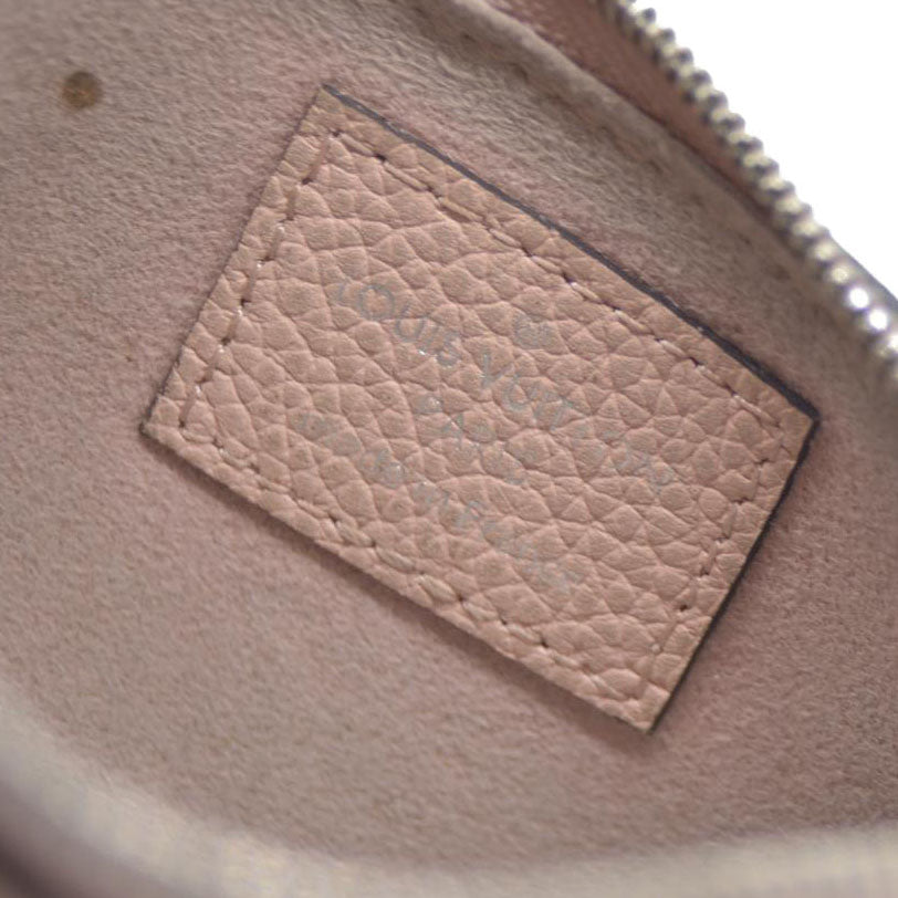 AUCTION Louis Vuitton  Mahina Key Pouch Magnolia