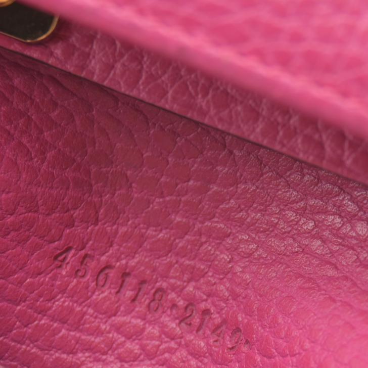 $480 Gucci Dollar Calfskin GG Marmont 6 Key Holder Pink CONSIGNMENT