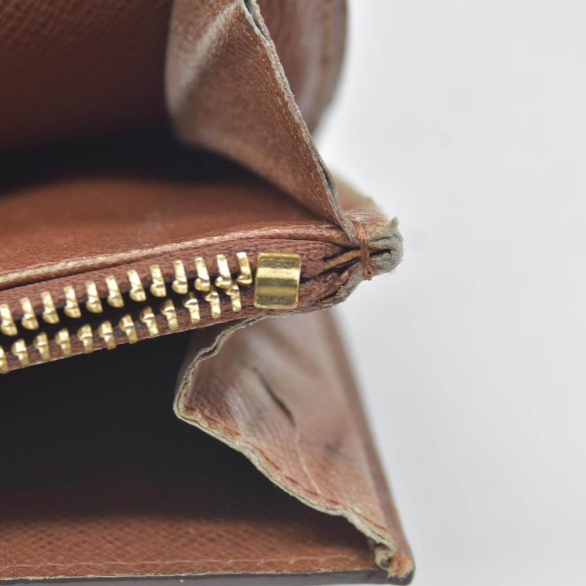 $775 Louis Vuitton Monogram Sarah AN0951 1991