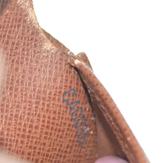 $545 Louis Vuitton Monogram Bifold Marco Wallet CA0035 CONSIGNMENT 2005