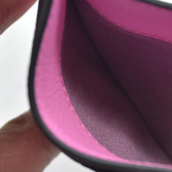 $295 Versace Medusa Insignia Pink Leather Card Holder CONSIGNMENT