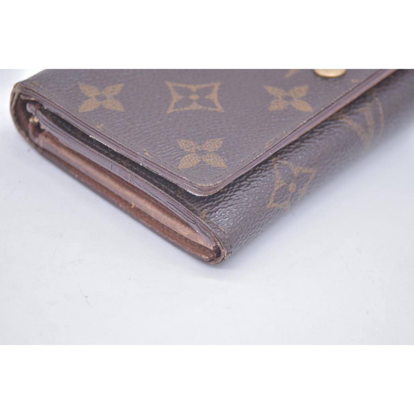 $560 1994 Louis Vuitton Monogram Porte Monnaie Billets Tresor Bifold Wallet MI0944 CONSIGNMENT