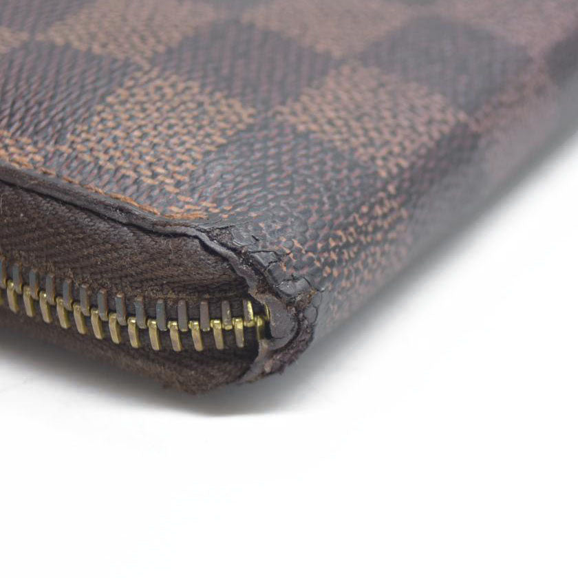 AUCTION $915 Louis Vuitton Damier Ebene Zippy Wallet