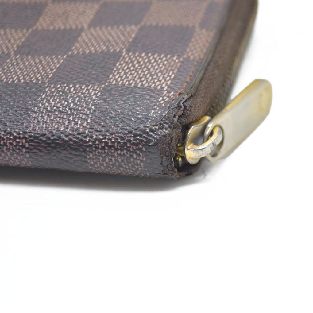 AUCTION $915 Louis Vuitton Damier Ebene Zippy Wallet