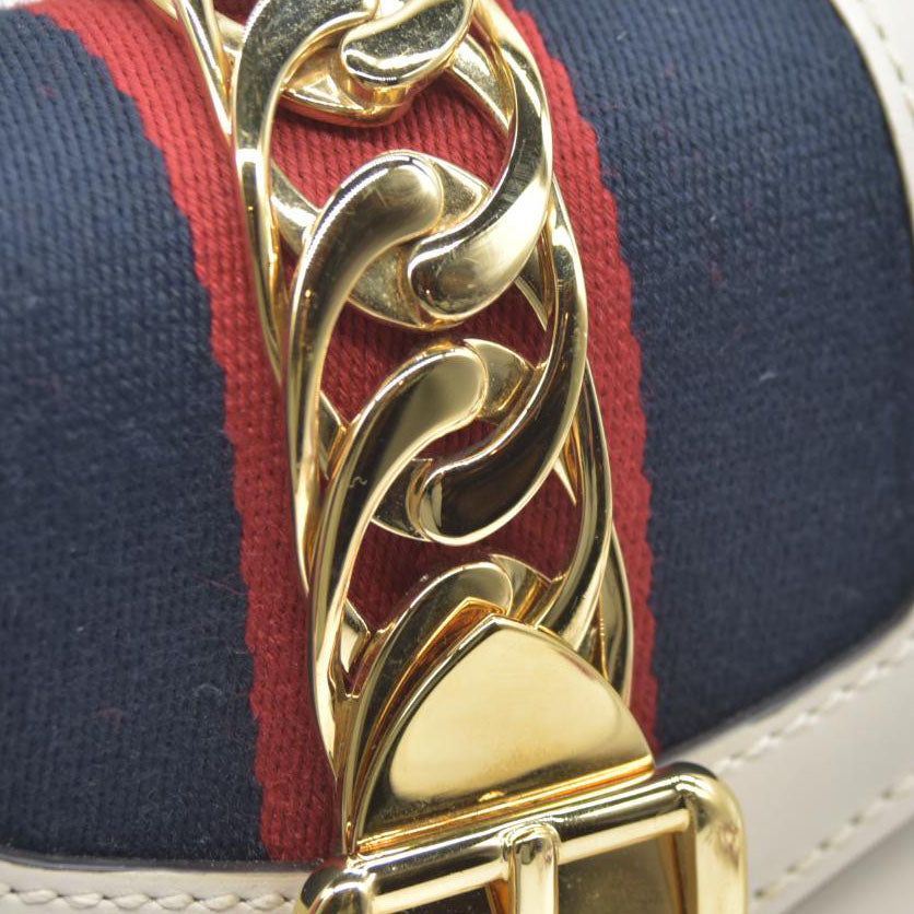 $2,590 Gucci Calfskin Small Sylvie Shoulder Bag Off White