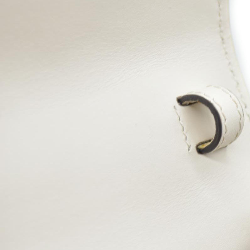 $2,590 Gucci Calfskin Small Sylvie Shoulder Bag Off White