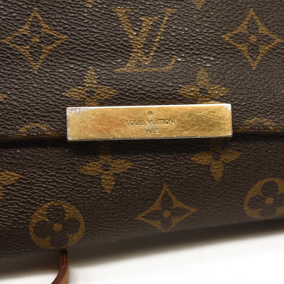 LOUIS VUITTON Favorite MM Monogram SA0136