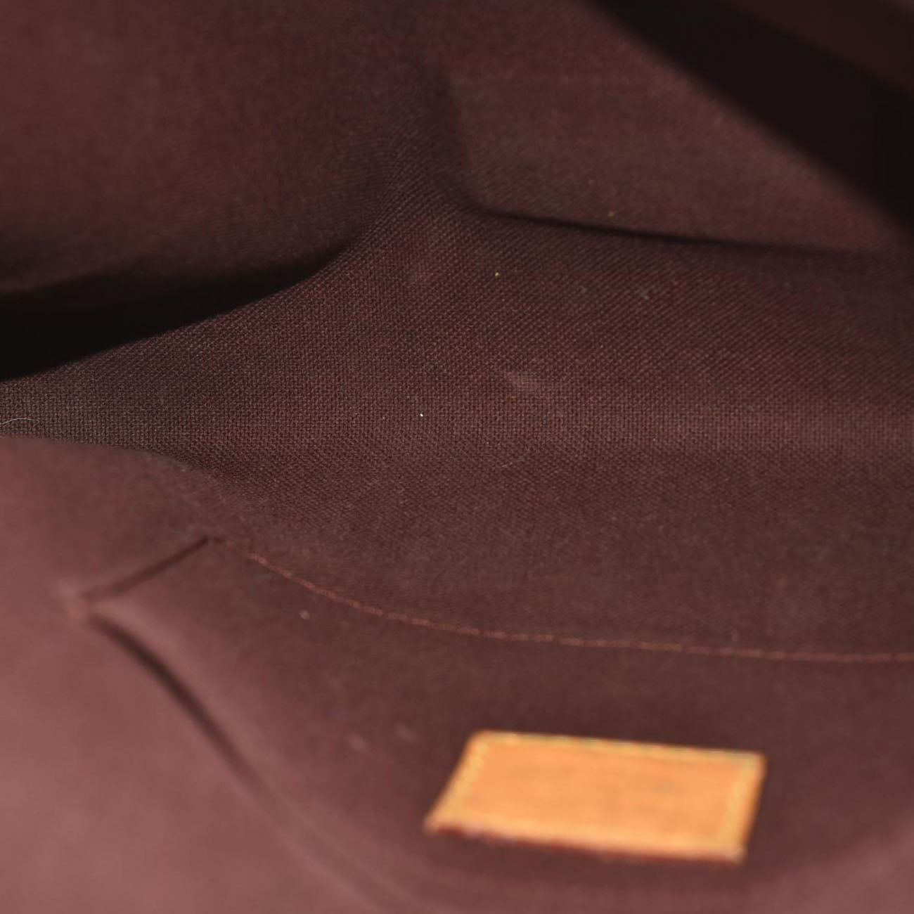 LOUIS VUITTON Favorite MM Monogram SA0136