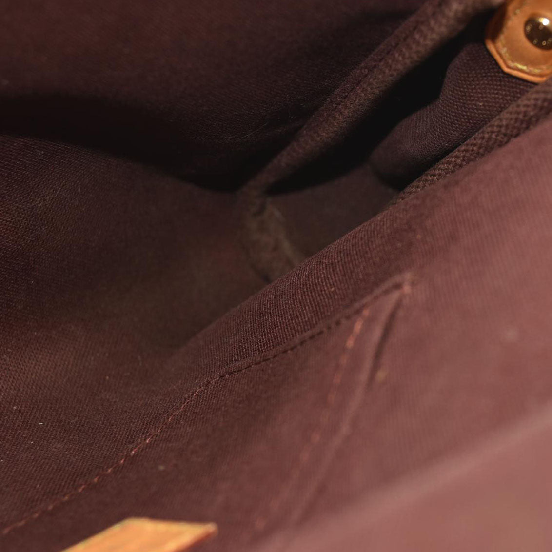 LOUIS VUITTON Favorite MM Monogram SA0136