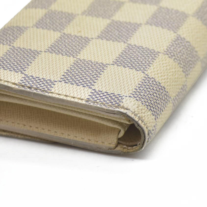 AUCTION $610 Louis Vuitton  Damier Azur Alexandra Wallet
