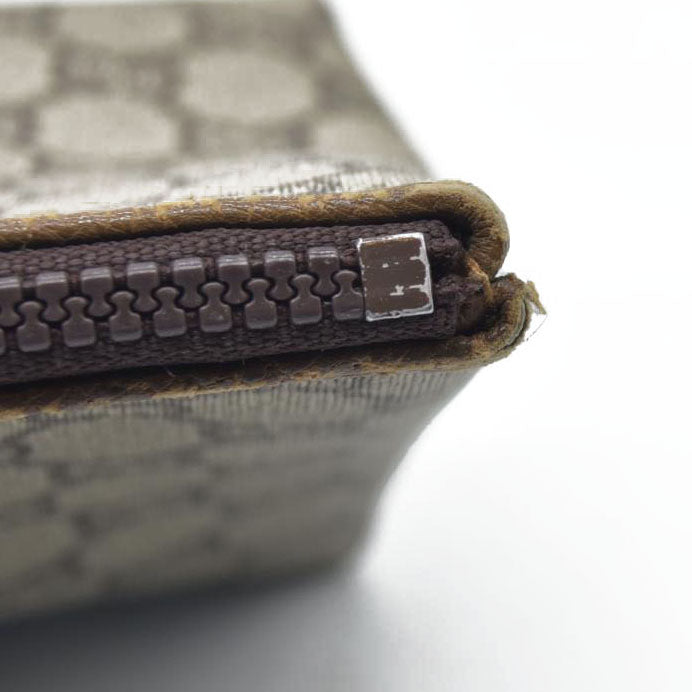 Gucci GG Gucci Plus PVC Leather Pouch Clutch Bag