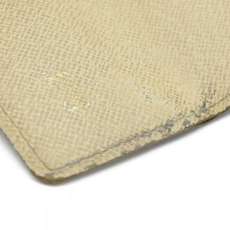 AUCTION $610 Louis Vuitton  Damier Azur Alexandra Wallet