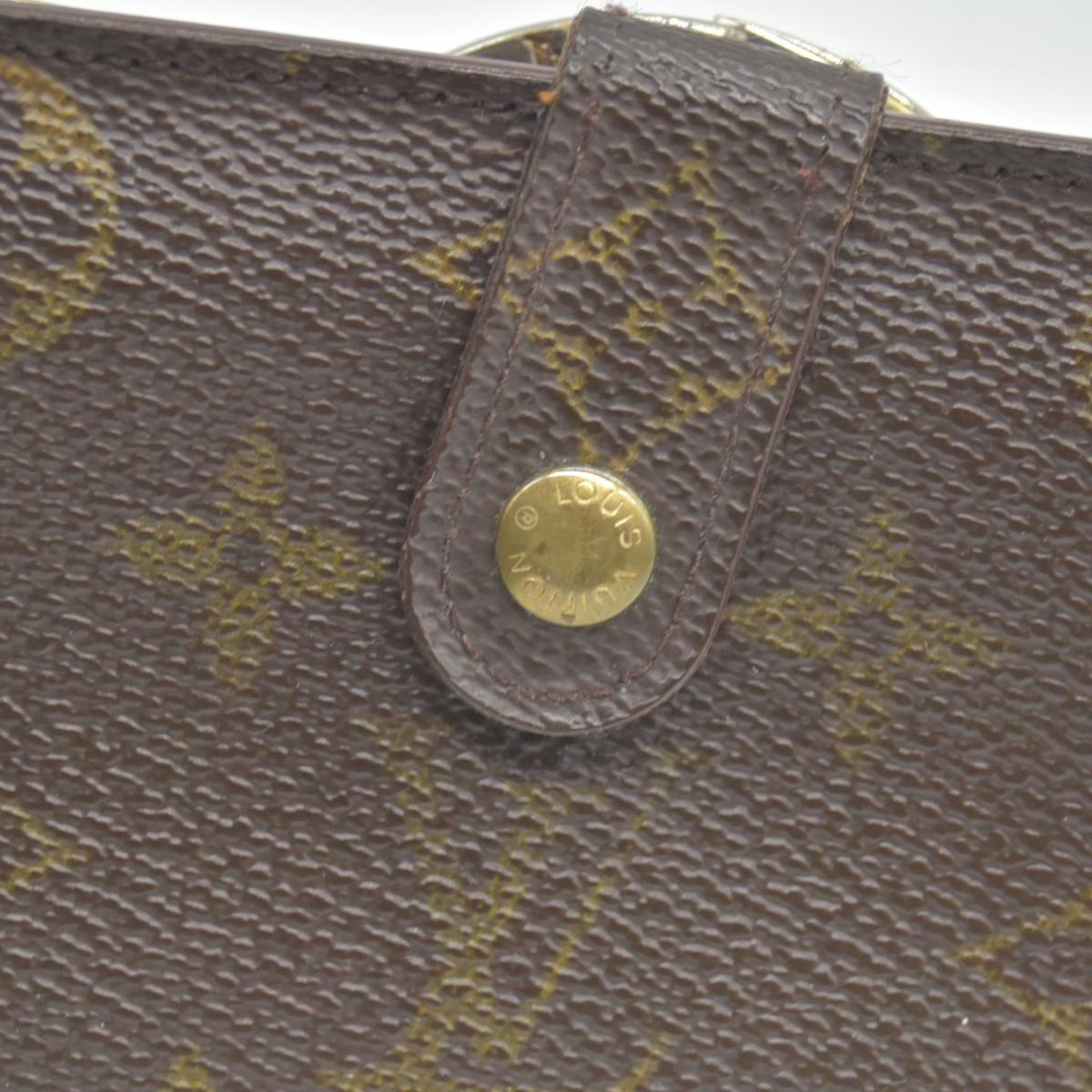 $750 1998 Louis Vuitton Kisslock French Wallet CONSIGNMENT MI0928