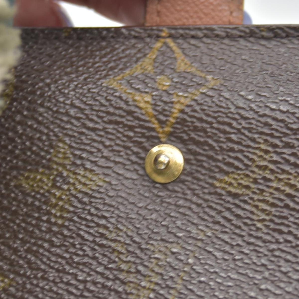$750 1998 Louis Vuitton Kisslock French Wallet CONSIGNMENT MI0928