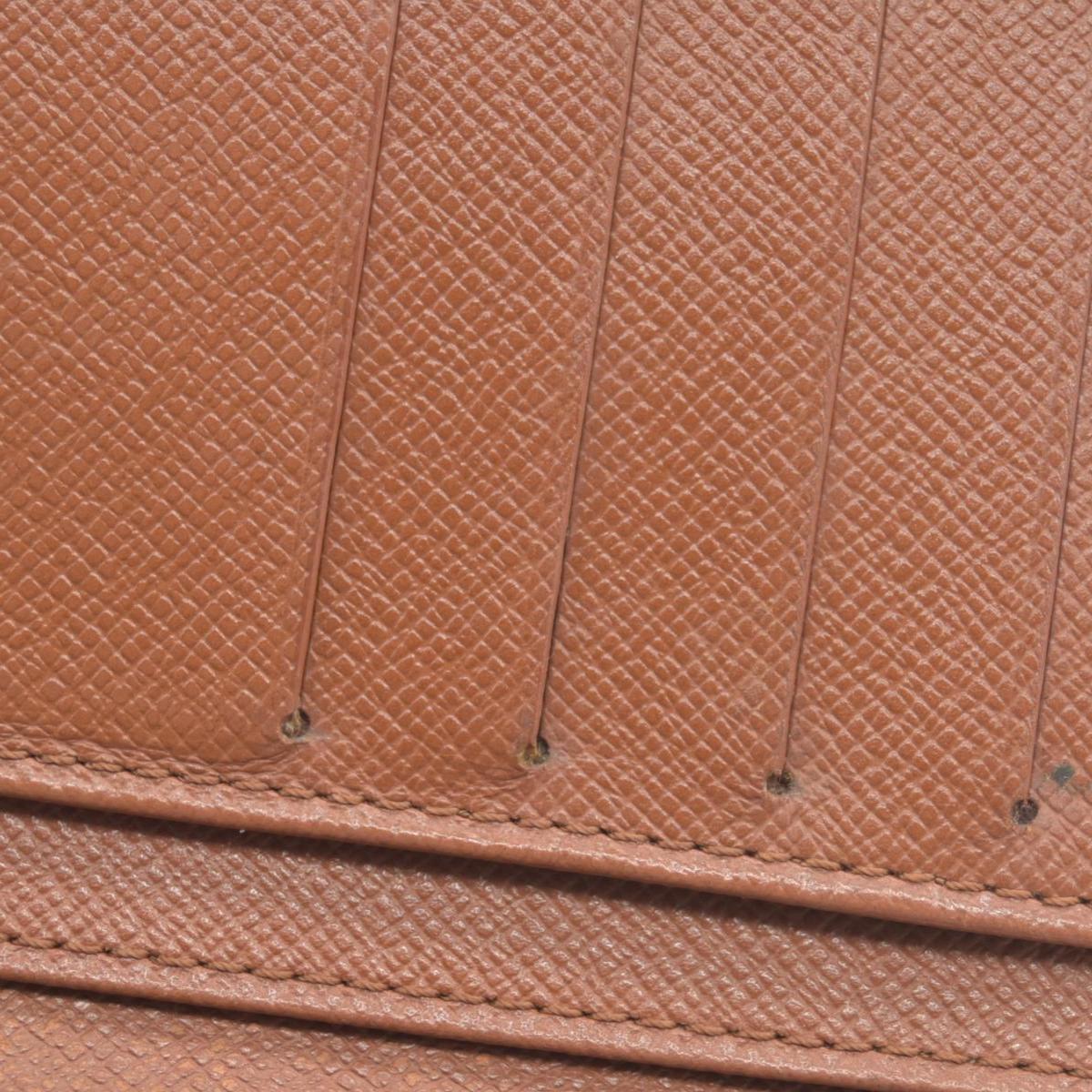 $750 1998 Louis Vuitton Kisslock French Wallet CONSIGNMENT MI0928