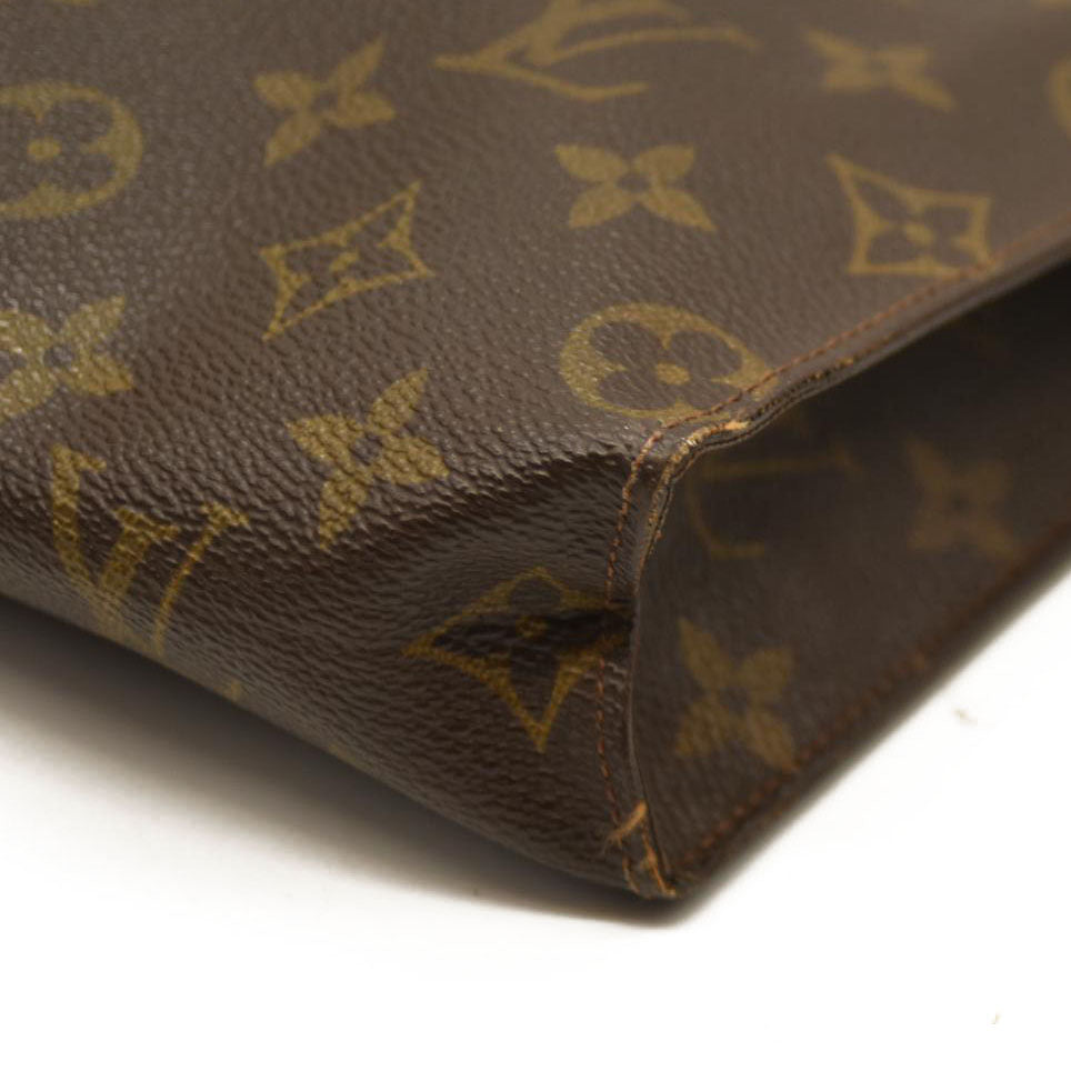 Louis Vuitton  Monogram Toiletry Pouch 26 AN0941