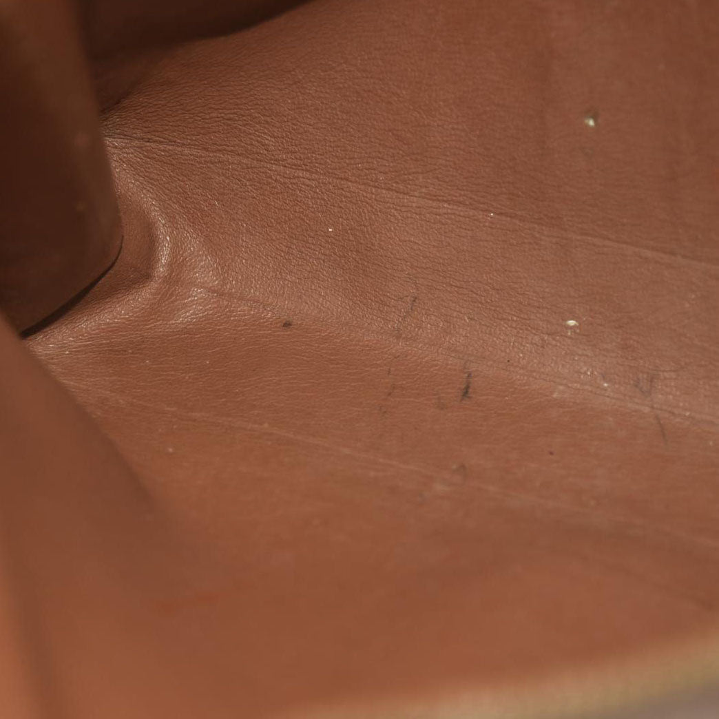 Louis Vuitton  Monogram Toiletry Pouch 26 AN0941