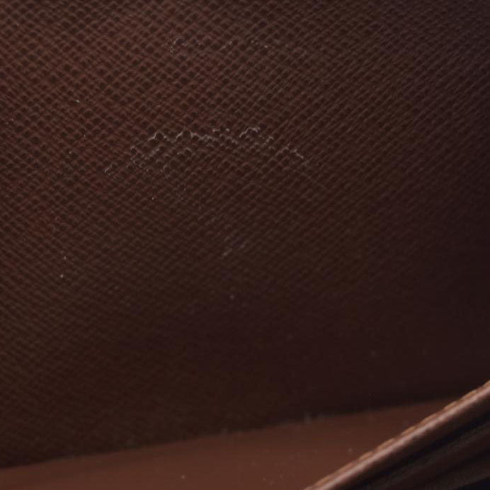 $915 Louis Vuitton 2011 LV Monogram Zippy Wallet CA1131