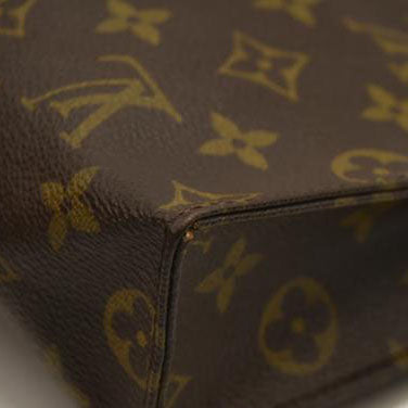 LOUIS VUITTON  Monogram Toiletry Pouch 26