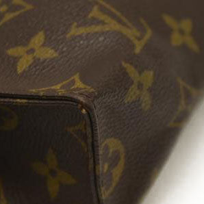 LOUIS VUITTON  Monogram Toiletry Pouch 26