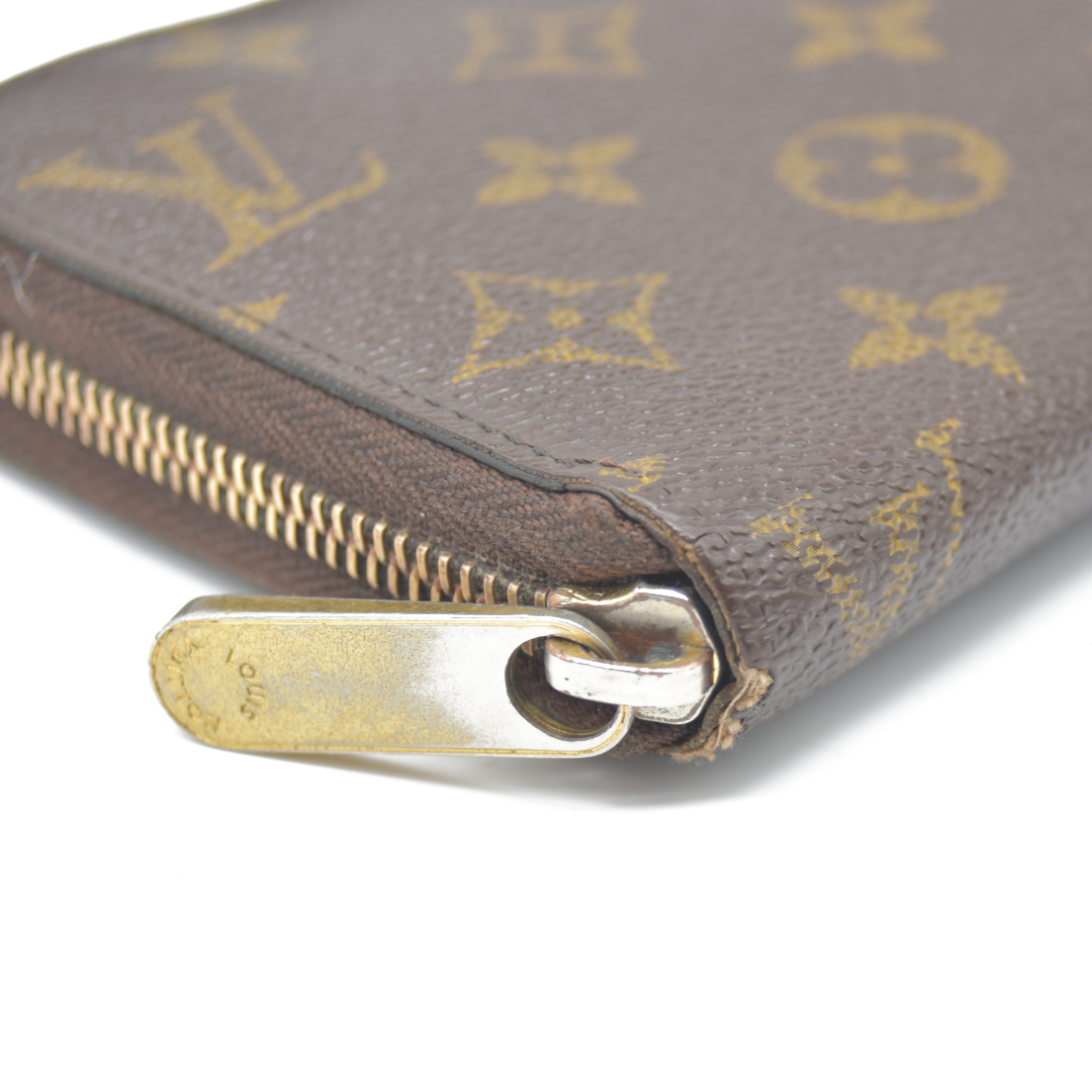 AUCTION $915 Louis Vuitton Monogram Zippy Wallet SP0143 2013