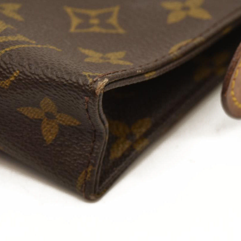 Louis Vuitton  Monogram Toiletry Pouch 15 TH1900