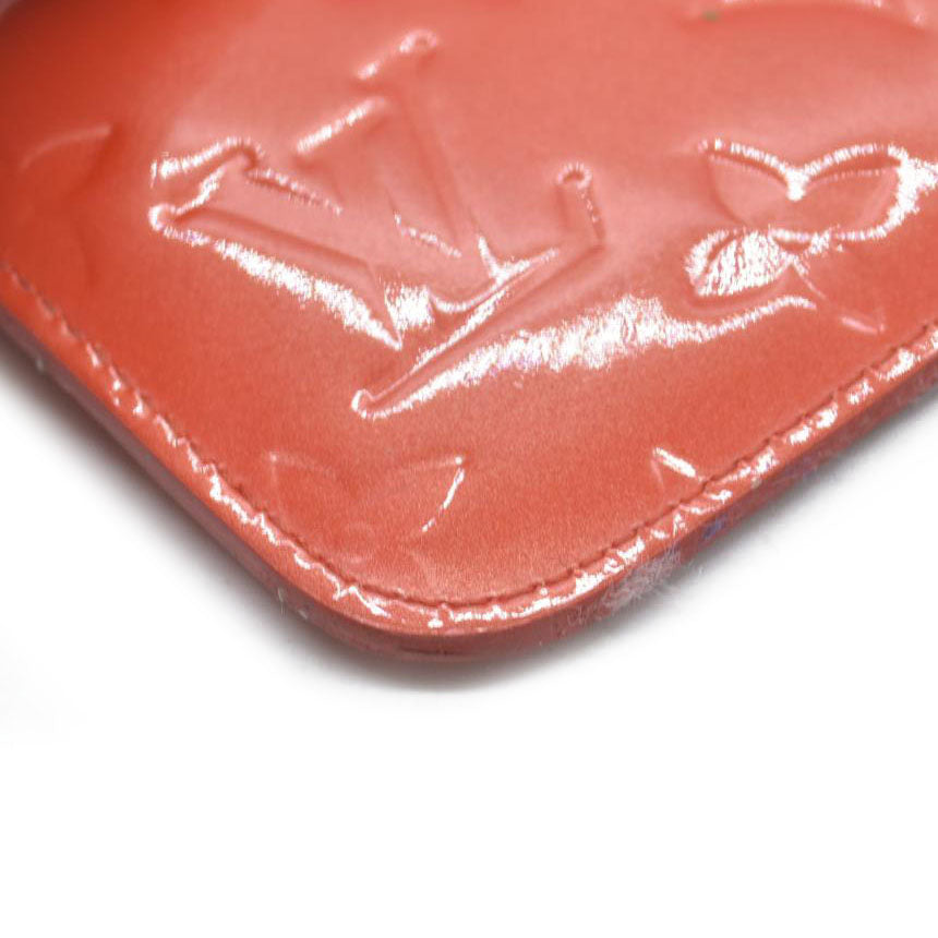 $390 Louis Vuitton Vernis Key Pouch Pomme D'Amour CONSIGNMENT