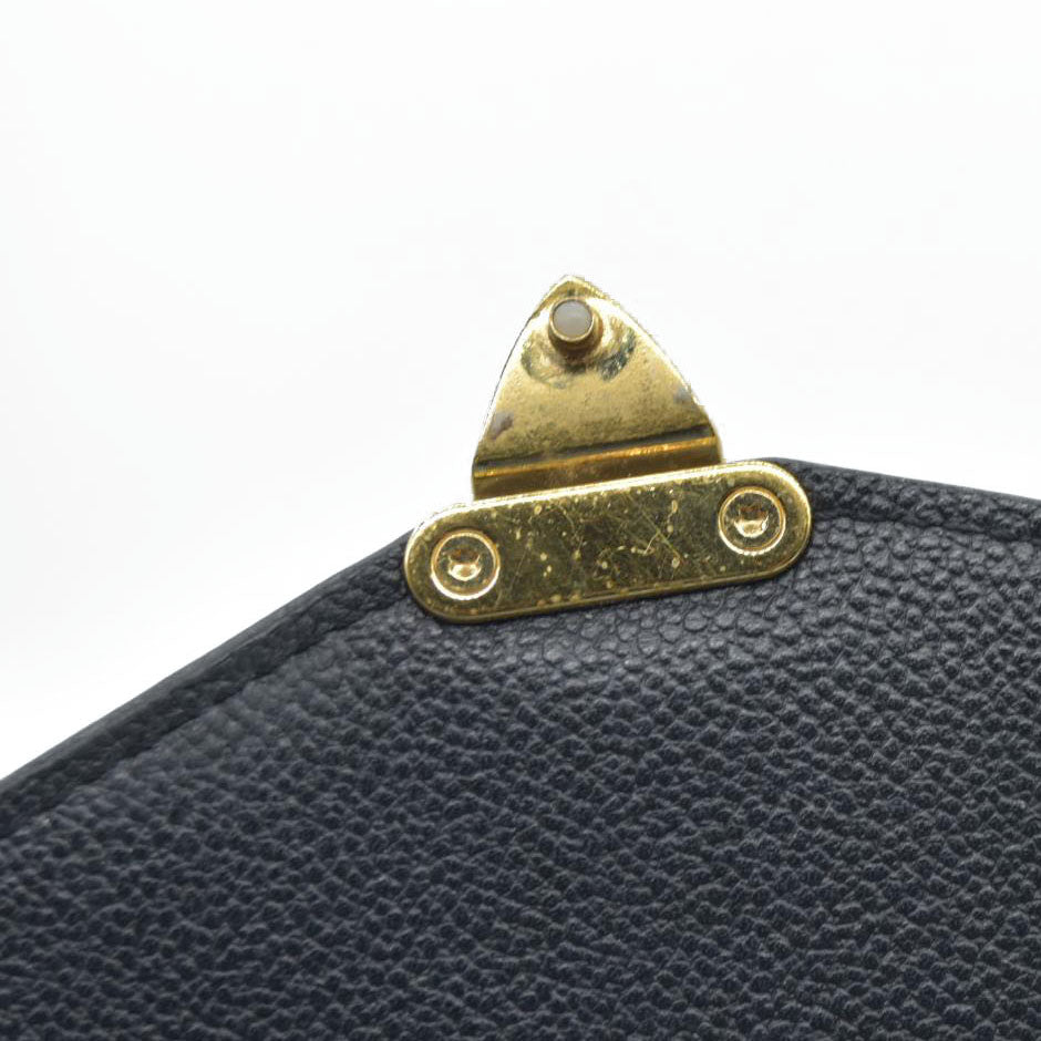 $3000 Louis Vuitton Monogram Pochette Métis SD0139