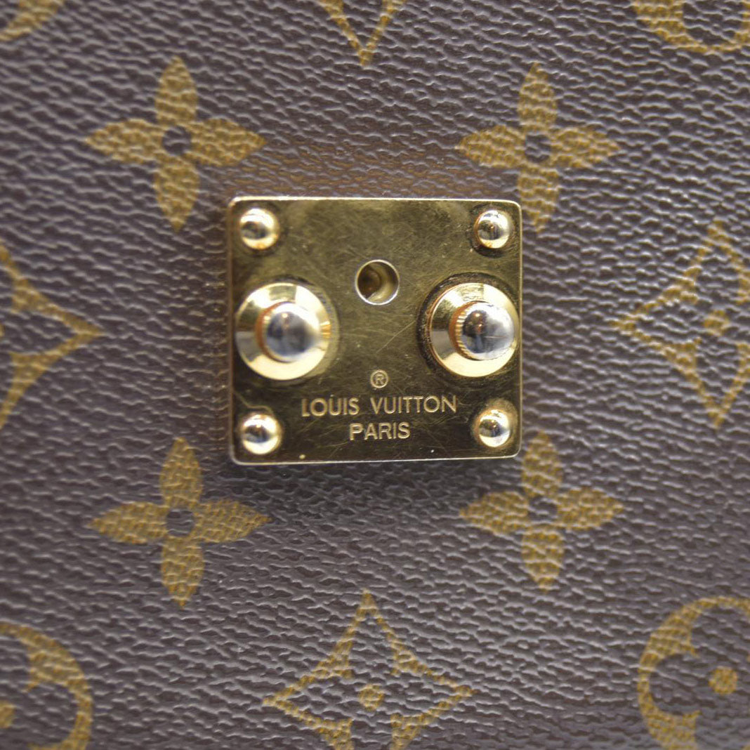 $2760 2016 Louis Vuitton  Monogram Pochette Metis DU1166