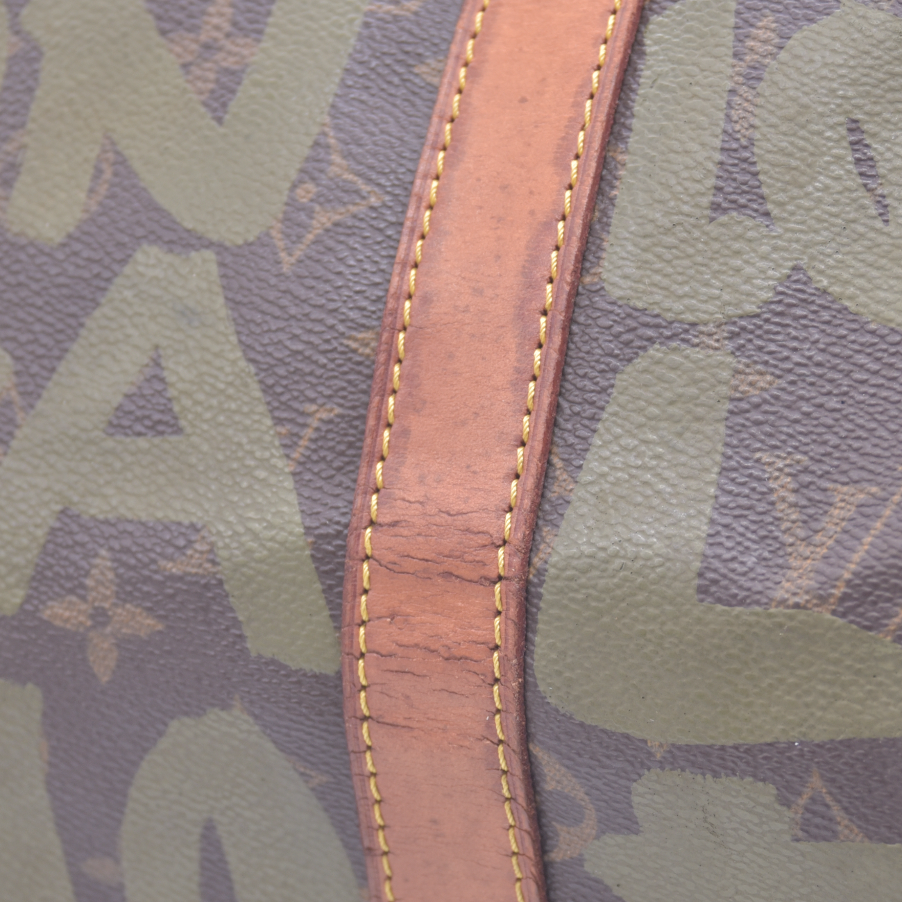 $3400 2001 Louis Vuitton Graffiti Keepall 50 Kaki FL0051