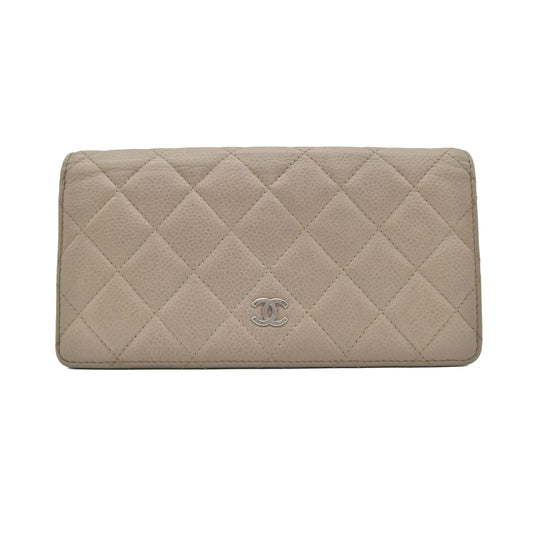 $900 2010 Chanel Caviar Yen Bifold Wallet Beige CONSIGNMENT