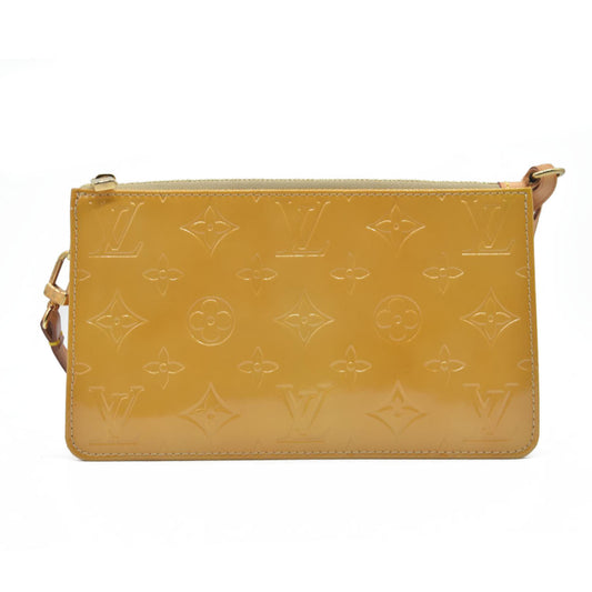 $740 Louis Vuitton  Vernis Lexington Pochette Beige