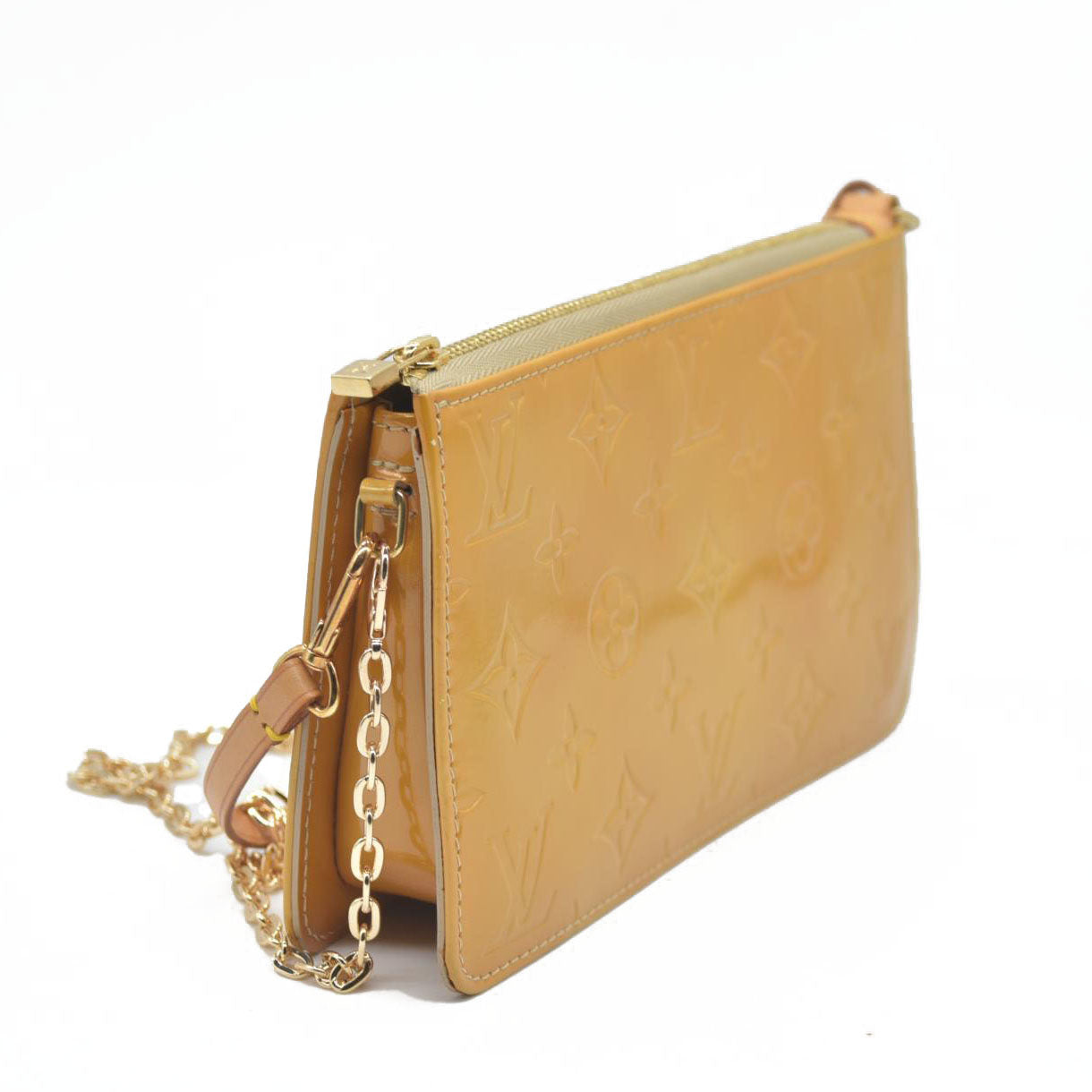 $740 Louis Vuitton  Vernis Lexington Pochette Beige