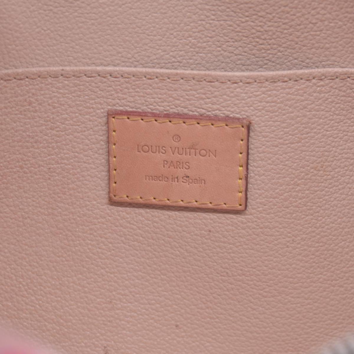 $1040 Louis Vuitton Monogram Cosmetic Pouch GM CONSIGNMENT 10021287