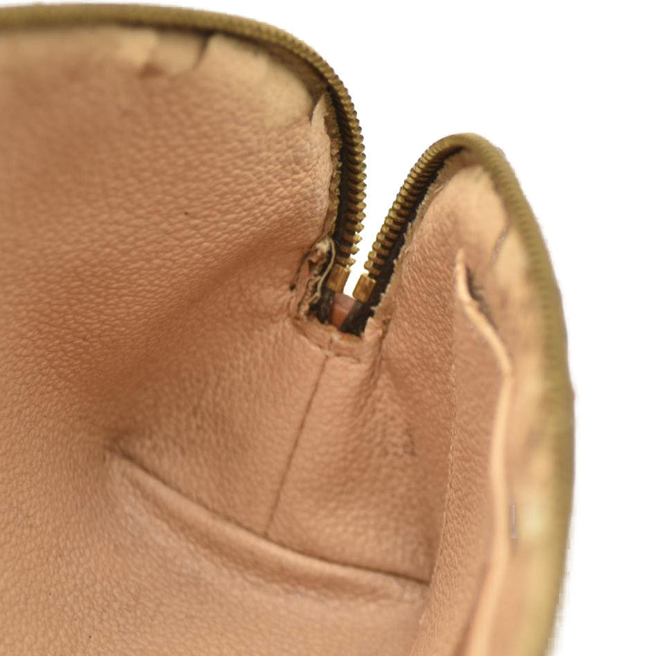 Louis Vuitton  Monogram Cosmetic Pouch CA0093