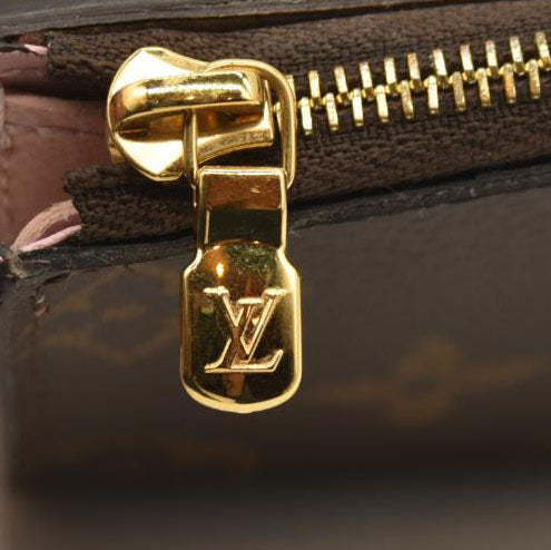 LOUIS VUITTON Monogram Zoe Wallet Rose Ballerine