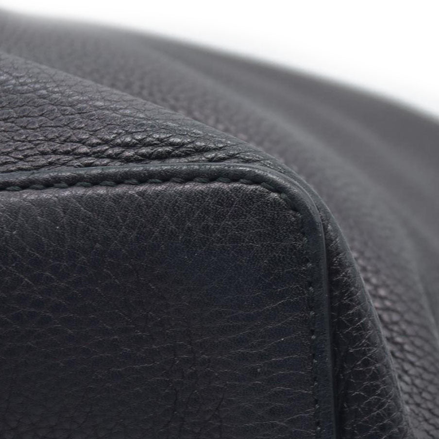 $1980 Gucci Pebbled Calfskin Large Soho Hobo Black GG