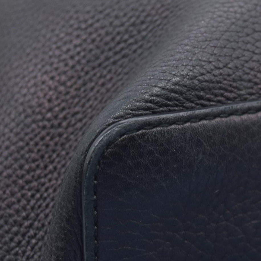 $1980 Gucci Pebbled Calfskin Large Soho Hobo Black GG