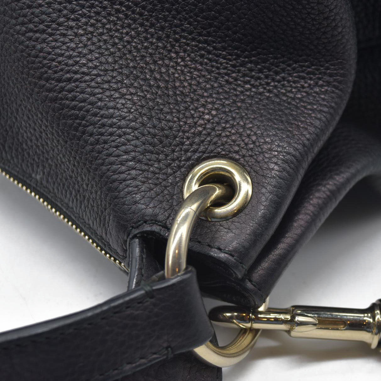 $1980 Gucci Pebbled Calfskin Large Soho Hobo Black GG