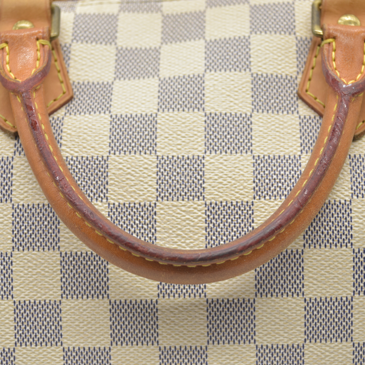 $1630 Louis Vuitton Damier Azur Speedy 30 DU4009