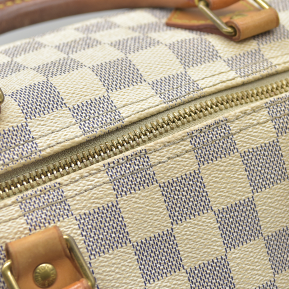 $1630 Louis Vuitton Damier Azur Speedy 30 DU4009