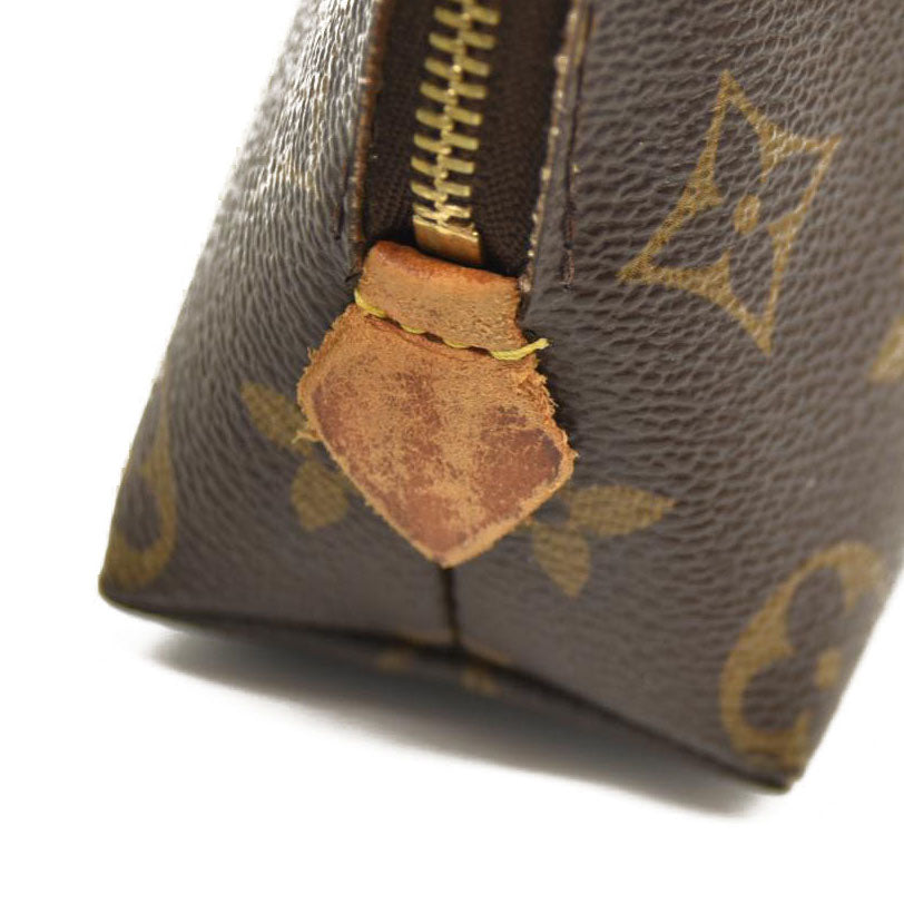 Louis Vuitton  Monogram Cosmetic Pouch CA0065