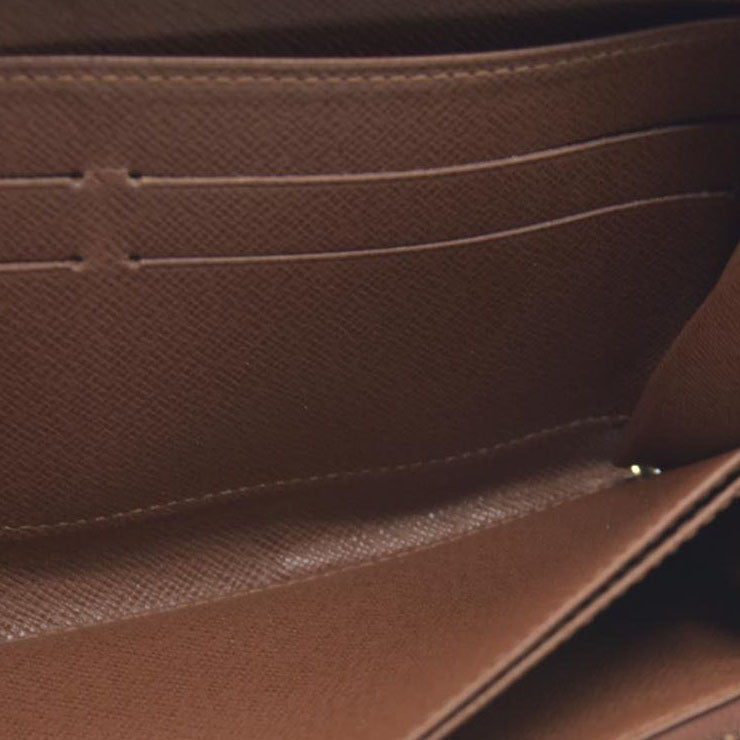 AUCTION $915 Louis Vuitton  Monogram Zippy Wallet CA0122