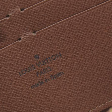 AUCTION $915 Louis Vuitton  Monogram Zippy Wallet CA0122