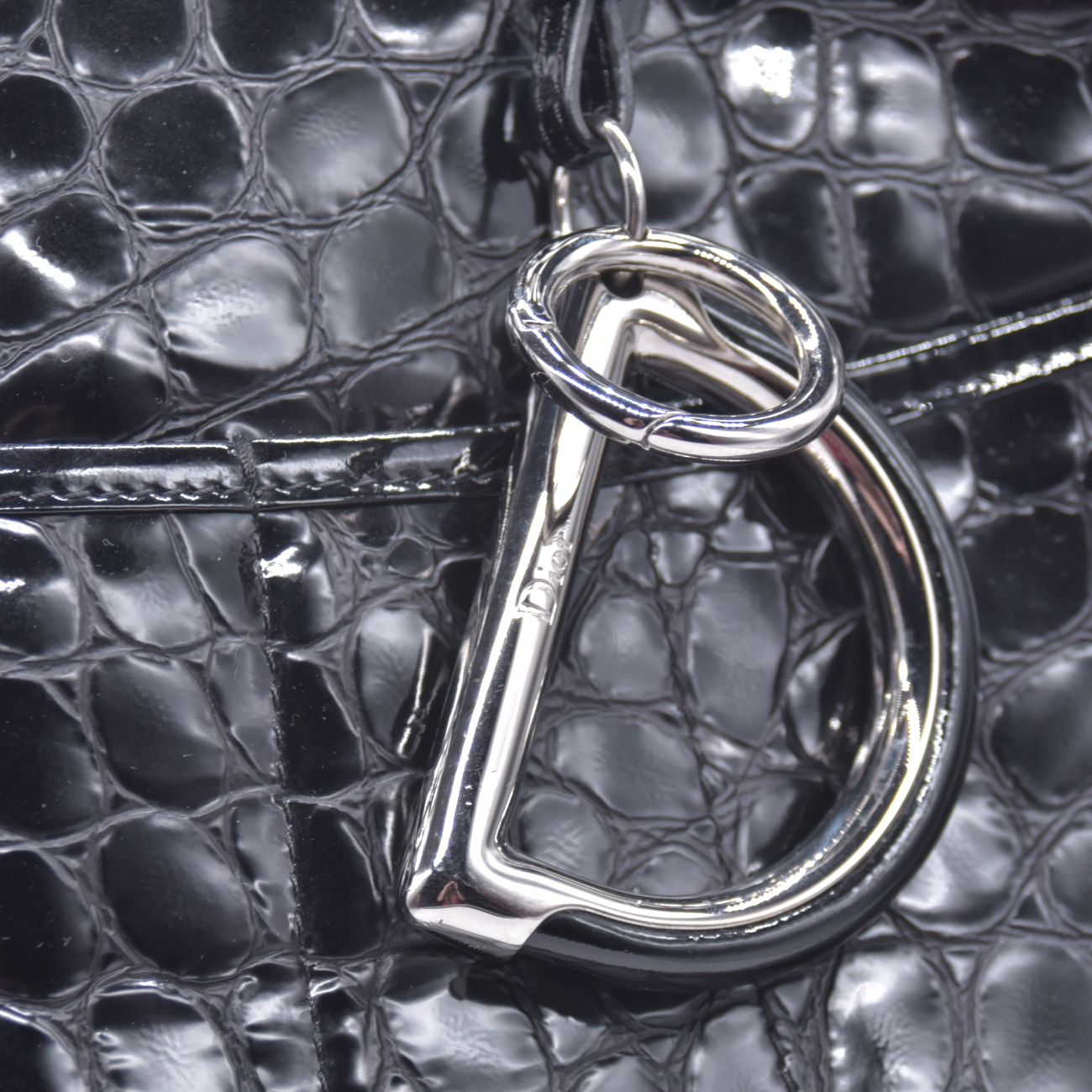 $1850 Christian Dior Patent Leather Croc-Embossed 61 Tote Vintage CONSIGNMENT