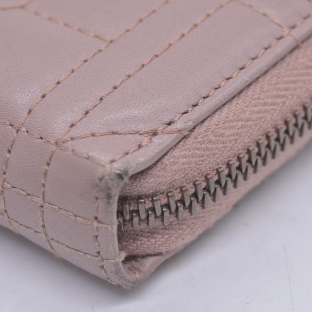 $820 GUCCI Quilted Nappa Faux Pearl GG Marmont Zip Around Wallet Taupe CONSIGNMENT 10021284
